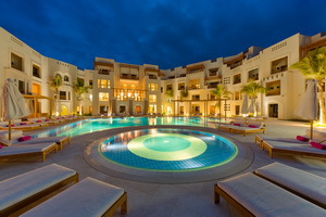 Poolanlage des Sifawy Hotels, Oman