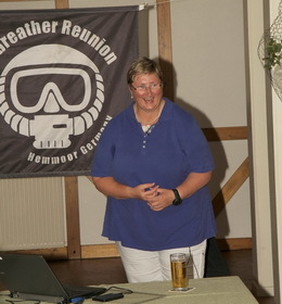 Sabine Kerkau präsentiert Tauchabenteuer. Sabine Kerkau präsentiert Tauchabenteuer.